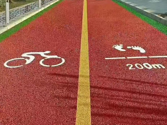 透水地坪怎么養(yǎng)護(hù)?正確養(yǎng)護(hù)和清洗方法 透水地坪怎么養(yǎng)護(hù)?正確養(yǎng)護(hù)和清洗方法