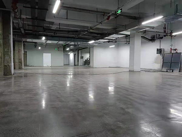 金剛砂地坪與環氧地坪區別有哪些？